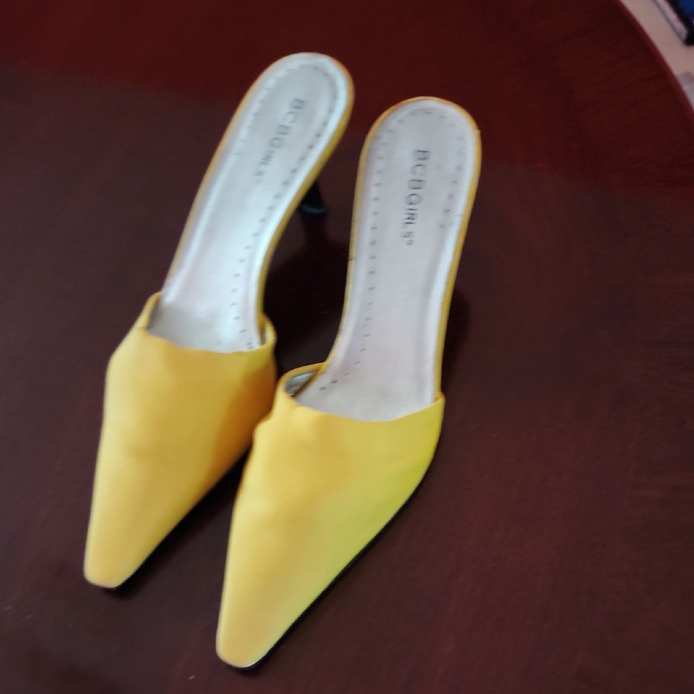 BCBG Girls Lemon Yellow Knit Mules - 3 inch heels